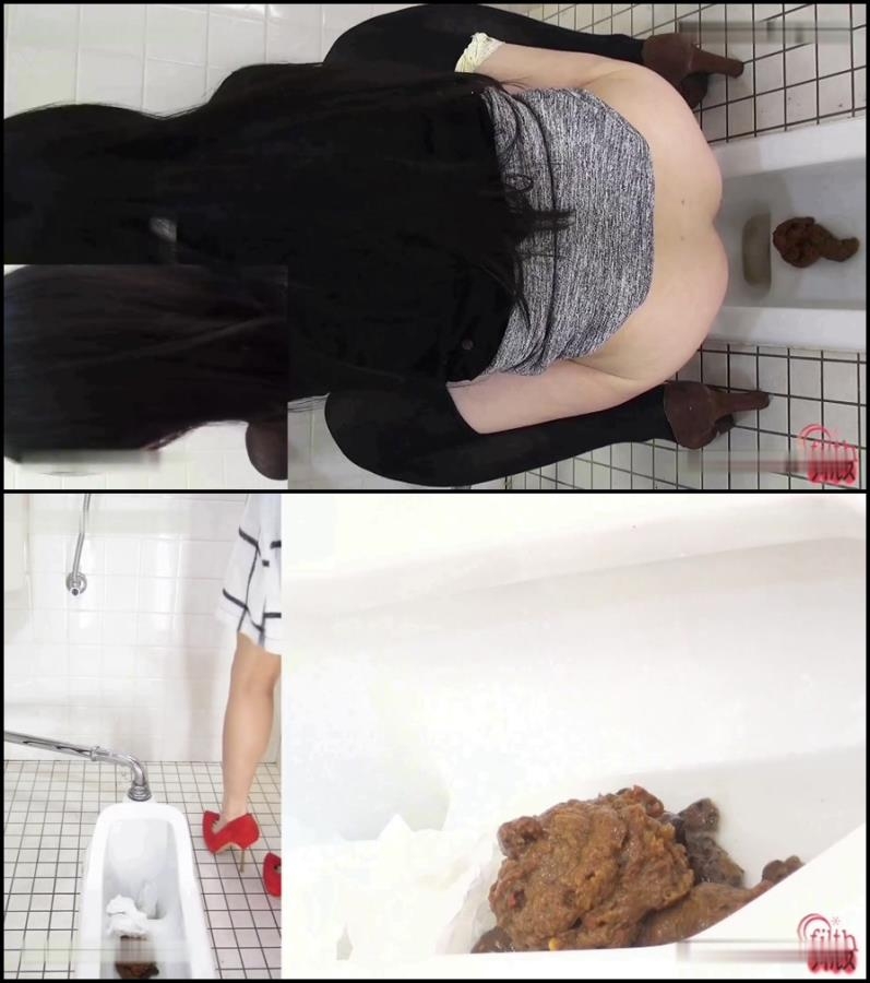 Cuties girls pooping in public toilet 2018 (BFFF-75) [FullHD/1920x1080]