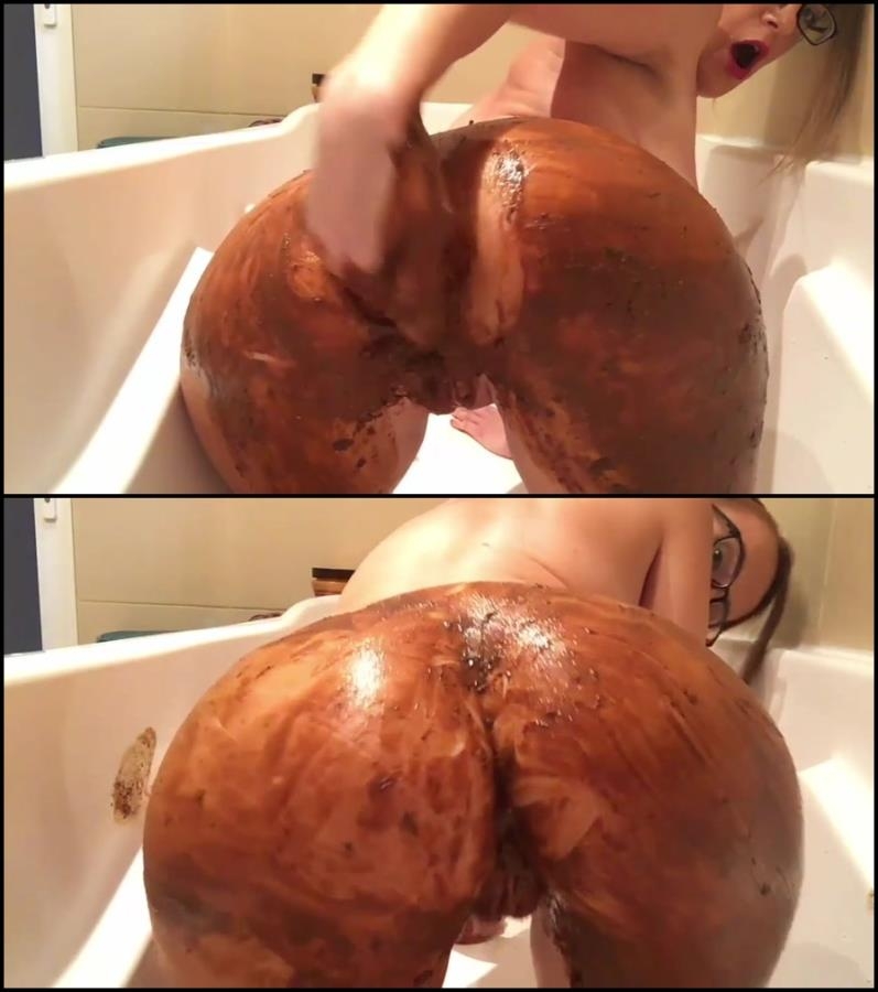 Girl covered feces in bath masturbates dirty anal hole and pussy 2018 (Special #403) [FullHD/1920x1080]