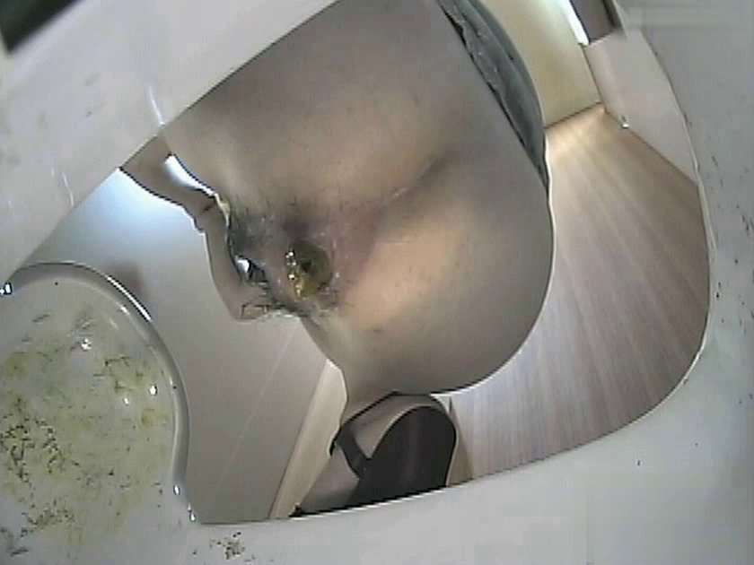 Japanese toilet voyeur. Bottom view excretion Uncensored 2024 (BFJP-93) [SD/840x630]